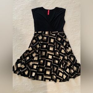Hello MIZ maternity dress